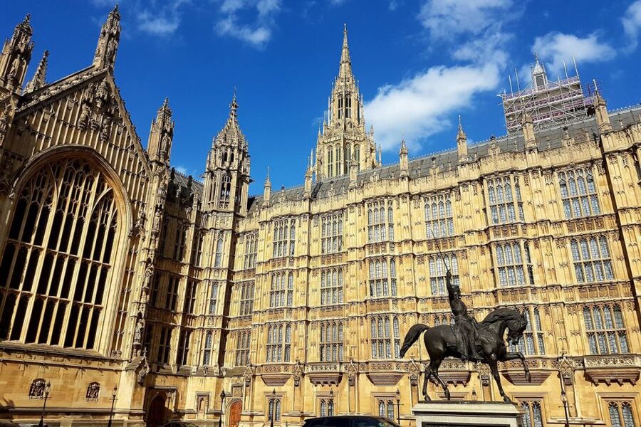 London: Westminster Tour, River Cruise, and Tower of London - Value and who this $168, 7-hour day really suits