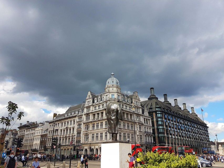 London: Westminster Walking Tour and Visit to Kew Gardens - Transfer to Kew Gardens: how to make your 2-hour nature break work