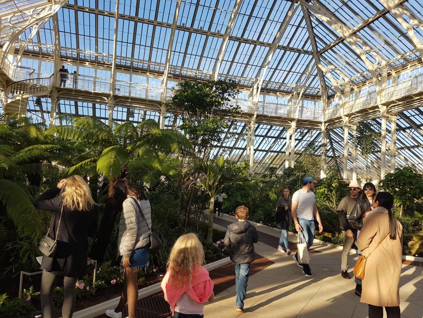 London: Westminster Walking Tour and Visit to Kew Gardens - Practical tips that help you enjoy every stop