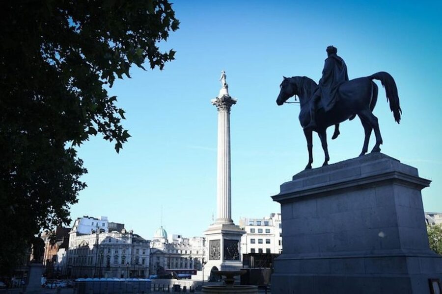 London: Westminster Walking Tour & Visit Tower Bridge - The Changing of the Guard Option: How to Plan for It