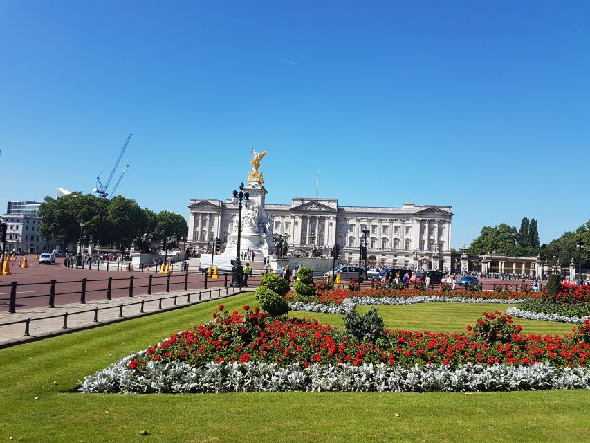 London: Wimbledon Tennis Club and Westminster Walking Tour - The 45-minute hop to Wimbledon, tickets handled, guide not joining