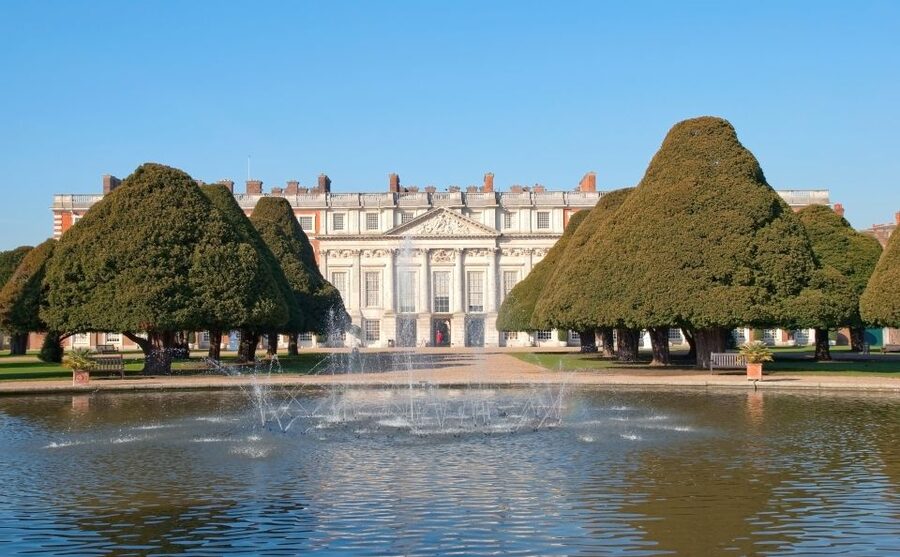London: Windsor Castle & Henry VIII's Hampton Court Palace - Price and Value: Is $120 Fair for Two Palaces?