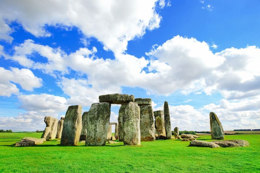 London: Windsor, Stonehenge, Bath, and Roman Baths Day Trip - Stonehenge on Salisbury Plain: what to focus on in your allocated time