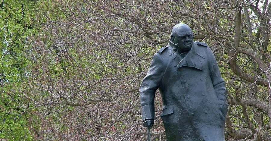 London: Winston Churchill Walking Tour with War Rooms Ticket - Starting at the Criterion Theatre, then walking with purpose