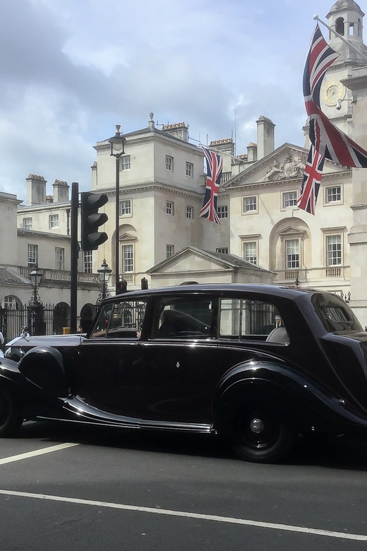 London: Winston Churchill Walking Tour with War Rooms Ticket - Childhood home and the church wedding, Churchill as a real person