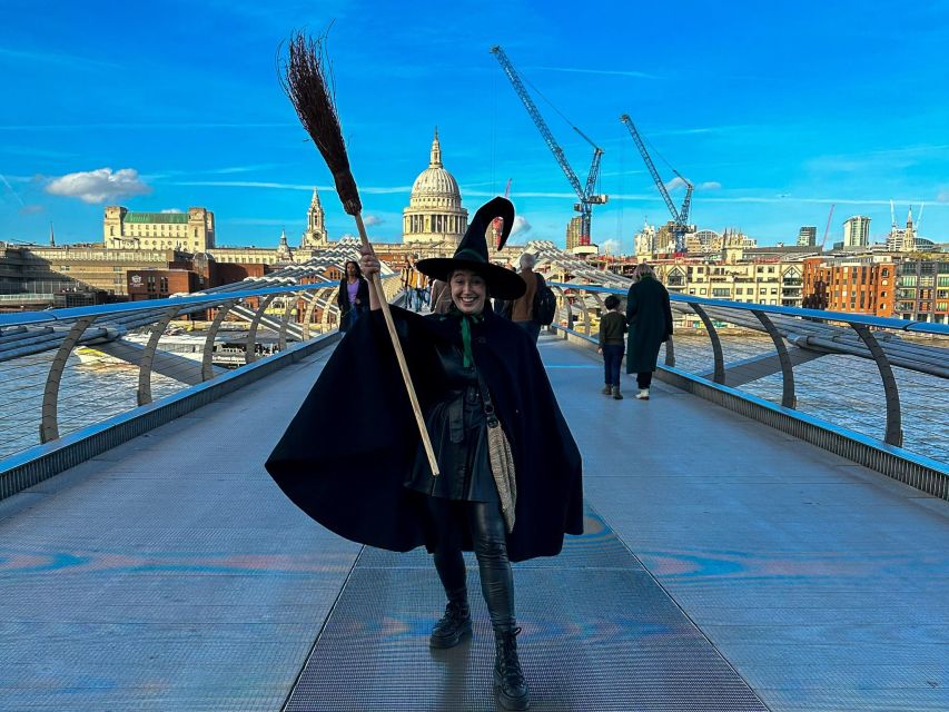 London: Witches and History Bankside Walking Tour - Thames walk and Millennium Bridge: when the view does part of the work