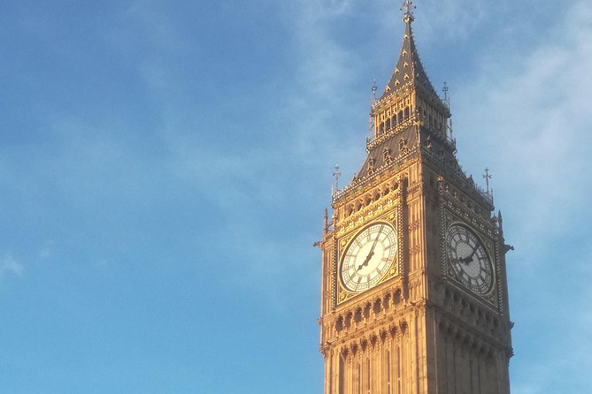 London with a Local (Historical) - Trafalgar Square finish: quirky sights with a sense of place