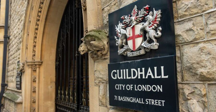 London: World War II History in London Private Guided Tour - The 2-hour walking tour: memorials, WWII government spaces, and Churchill in Westminster