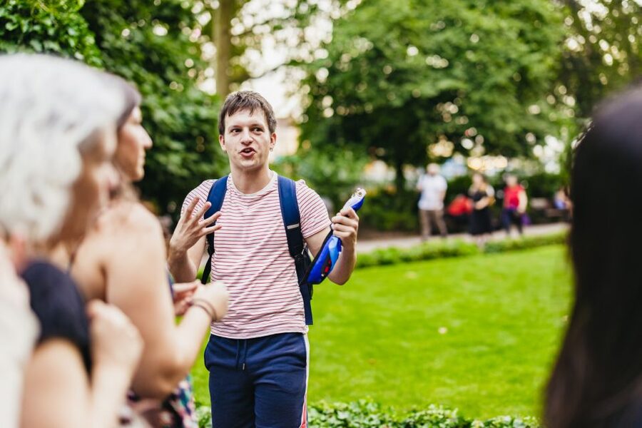 Magical London: Harry Potter Guided Walking Tour - Where you start: Southwark Cathedral area, and why it matters