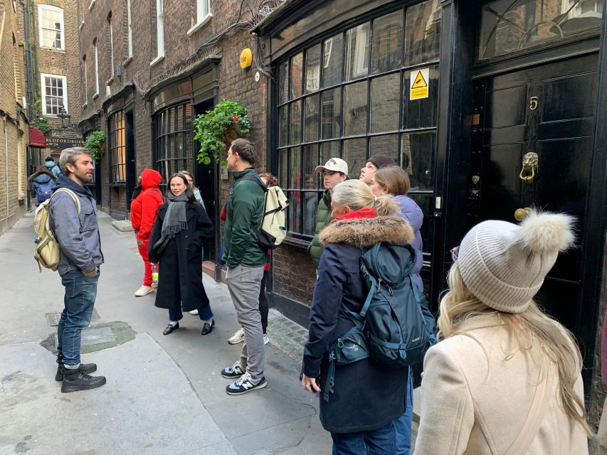 Magical Movies: London Harry Potter Tour - Millennium Bridge and Shakespeare’s Globe: why this area matters