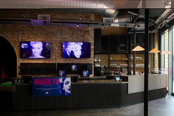 Marilyn: The Exhibition - The route in real life: what you see at each stage