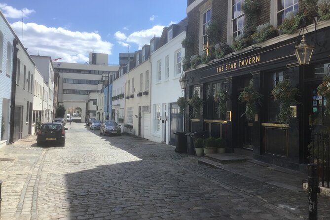 Mayfair and Belgravia Private Walking Tour - Gordon Ramsay’s corner, Claridge’s royal lore, and two music icons side by side