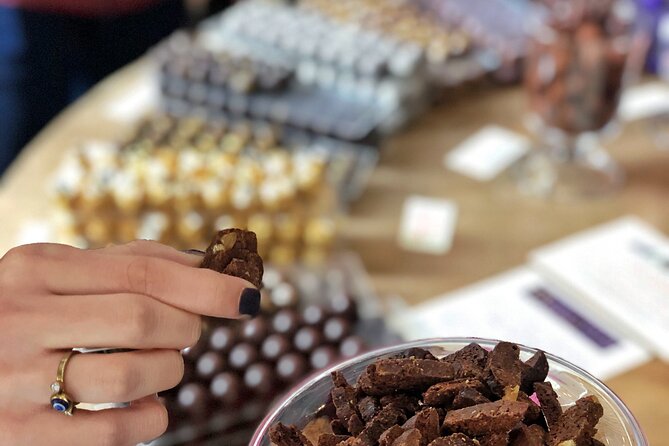 Mayfair Chocolate Tour - Meeting point to end point: where you start and where you finish