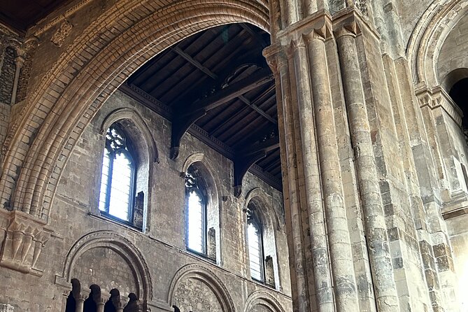 Medieval London Walking Tour Oxford PhD Historian Guide - From St Paul’s West End to medieval London’s reset button