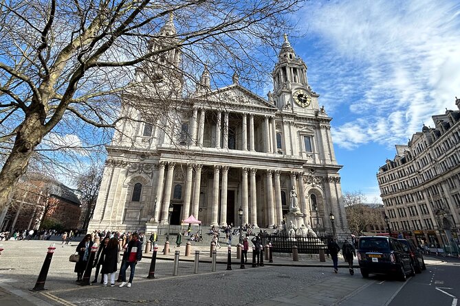 Medieval London Walking Tour Oxford PhD Historian Guide - Practical logistics that make or break a 2.5-hour walk