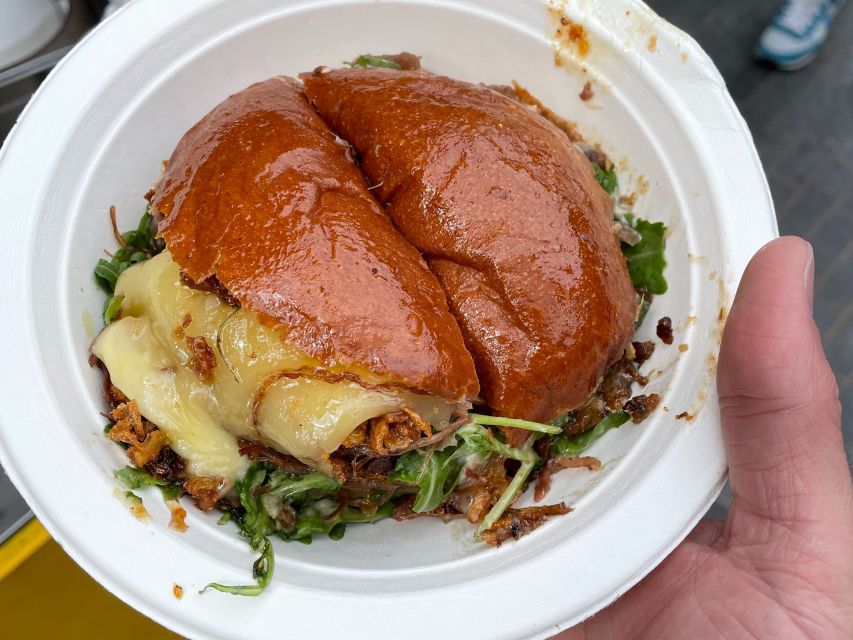 NO DIET CLUB - Bike and Food tour in London ! - Where the tour starts: Archiduke and a 3.5-hour food focus