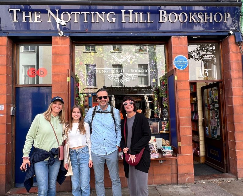 Notting Hill Walk Celebrities and Film Locations- London - Chepstow Villas and the nearby house streets: the celebrity-door vibe