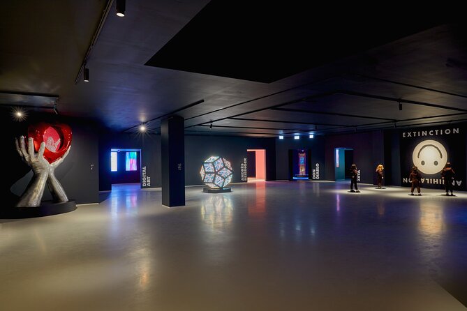Official tickets: Moco Modern & Contemporary Art Museum - Location and timing: fit it into a London day without stress