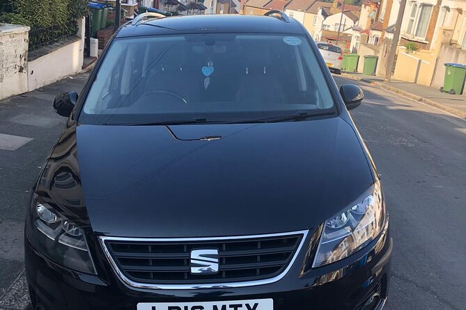 One Way Taxi Transfer from London City Airport to London City - Private London City Airport to London City transfer, minus the taxi scramble