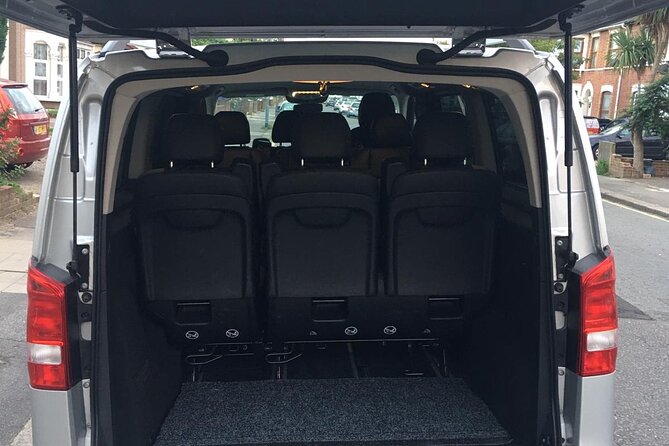 One Way Taxi Transfer from London to Gatwick Airport - Arrival at Gatwick: drop-off where you actually need to be