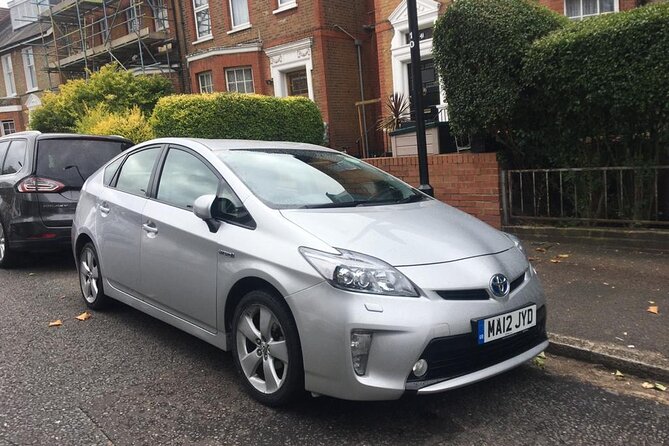 One Way Taxi Transfer from London to Stansted Airport - How the Driver Will Find You (and What You Should Prepare)