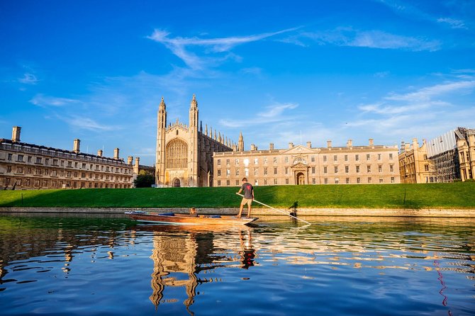 Oxford and Cambridge Universities Guided Day Trip from London - Cambridge at Senate House: ceremonies, old authority, and clocks next door