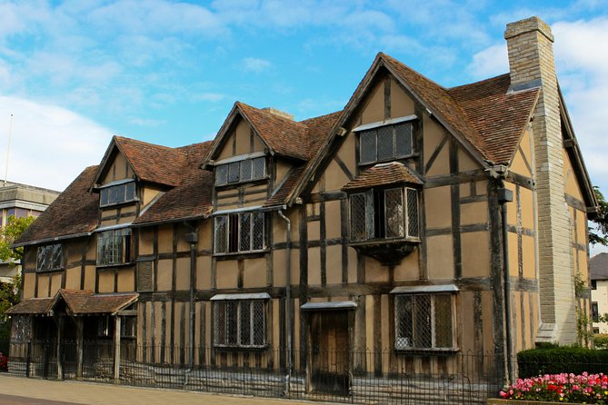 Oxford, Stratford, Cotswolds & Warwick Castle Tour from London - Guide Quality Matters More Than You Think
