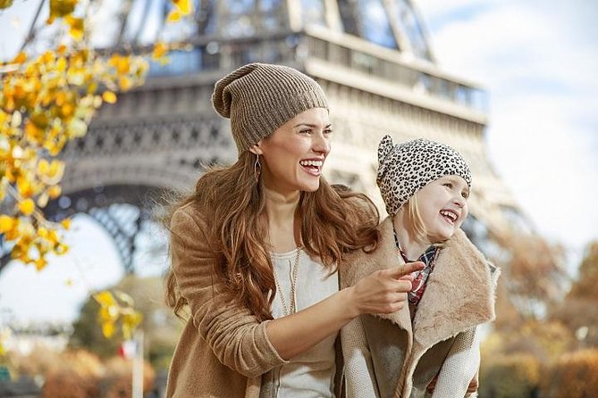 Paris by Rail with Sightseeing Bus and River Seine Lunch Cruise - Using the hop-on, hop-off bus without losing your day