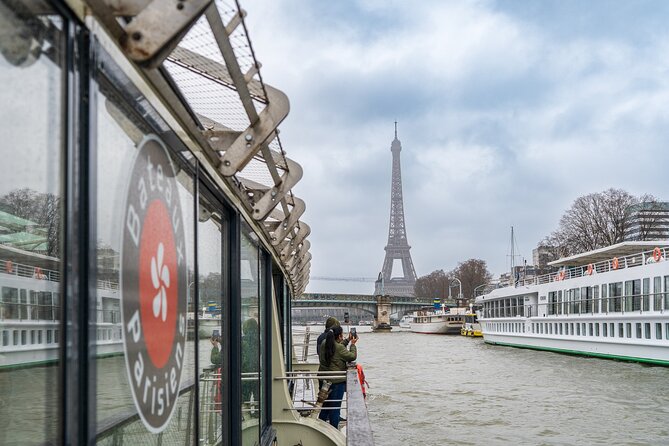 Paris Explorer Rail Tour from London with Paris Sightseeing Bus - The hop-on hop-off bus: your Paris itinerary in flexible form
