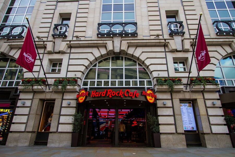 Picadilly Circus: Hard Rock Cafe Set Menu Lunch or Dinner - Acoustic vs Electric set menus: choose your pace