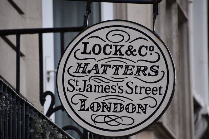 Private 2.5 Hour Taxi Tour of London - London's Greatest Bits! - Up the Mall to Whitehall, then into St Paul’s