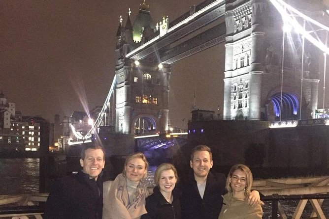 Private 2-Hour Night Tour of London in an Iconic Black Cab - Who should book this London black cab night tour