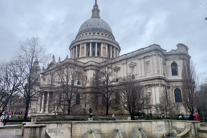 Private 3-Hour London Tour with Pickup – Explore Iconic Landmarks - Westminster Abbey: the coronations and burials stop