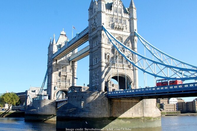 Private 3-hour Tour of The Iconic Tower of London & Tower Bridge - Price of $370 per person, and when it feels like good value