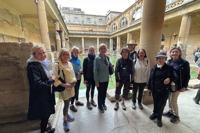 Private Bespoke Walking Tour in London - Stops 8 and 9: Holy Sepulchre London and the Old Bailey justice line