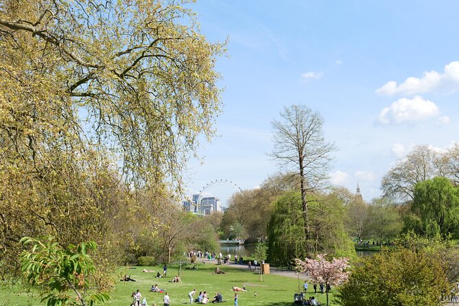 Private Bike or eBike Gold Classic Tour London - Lincoln’s Inn Fields and Smithfield Market, a more local London read