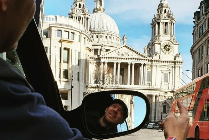 Private Black Cab Tour of London's Iconic Landmarks - Royal Palace of London and the Quick Royal Photo Window