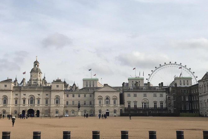 Private Chauffeur at your Disposal in London - The Globe Theatre, Harrods, and London’s Best Shopping Stops