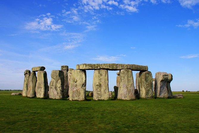 Private Chauffeured Minivan Tour of Stonehenge from London - The chauffeured ride: comfort, timing, and fewer headaches
