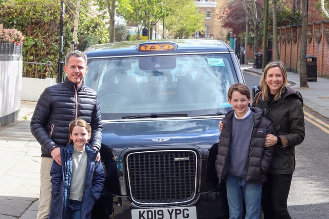 Private Classic London Taxi Tour - The Monument to the Great Fire, then London Bridge
