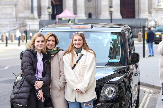 Private Classic London Taxi Tour - Trafalgar Square to Westminster Abbey, Big Ben included in the views