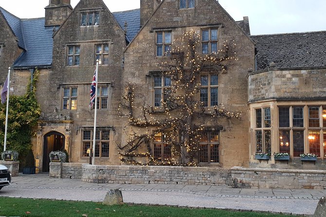 Private Cotswolds and Stratford upon Avon - Bourton-on-the-Water: The Classic Village Break, “Venice” Vibes Included