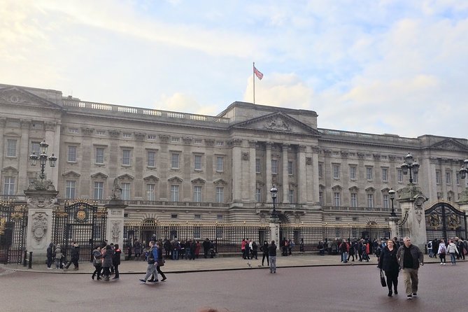 Private Custom Walking Tour: Half Day Sightseeing Tour of London - How a theme-first private tour fits into a tight London schedule