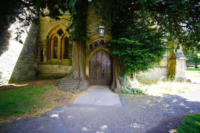 Private Day Tour to Oxford and The Cotswolds - Practical Tips: Shoes, Restrooms, and Lunch in Stow