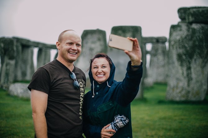 Private Day Tour to Stonehenge, Bath and The Cotswolds - Key things that make this day trip click