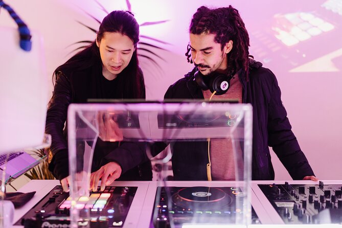 Private DJ Class - Who should book this DJ class, and who might not love it