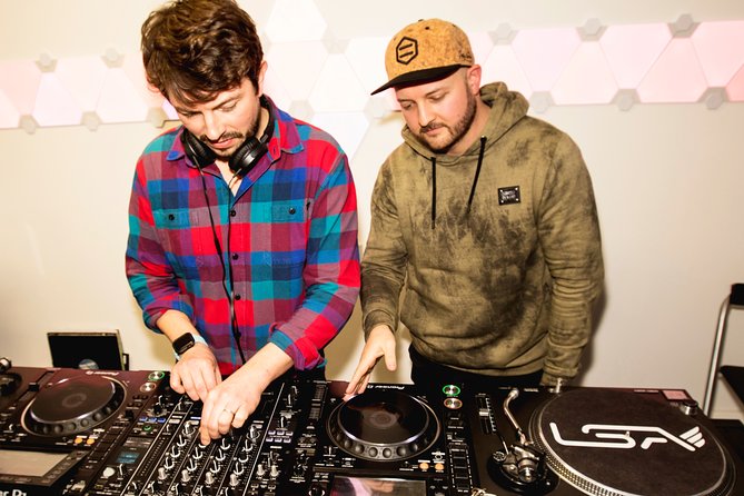 Private DJ Class - Should you book this private DJ class?