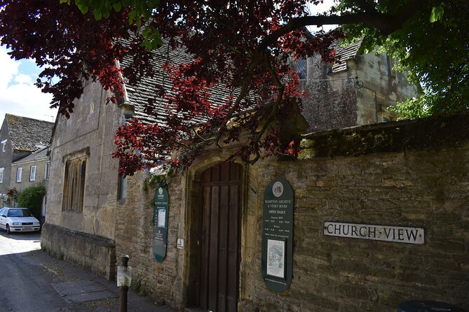 Private Downton Abbey Tour, including Bampton, Cogges Farm, and Highclere - Highclere Castle, Real Downton Abbey With House and Grounds Entry