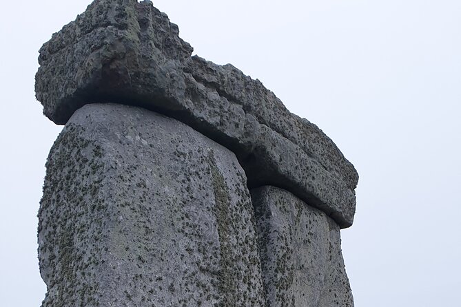 Private driver guided tour Stonehenge - Woodhenge stop: the free timber circle you do not want to skip