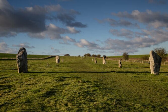 Private Driver Tours Avebury.Stonehenge.Salisbury. - Price and value: what you get for $151, and what costs extra